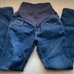 Old Navy Maternity Skinny Jean